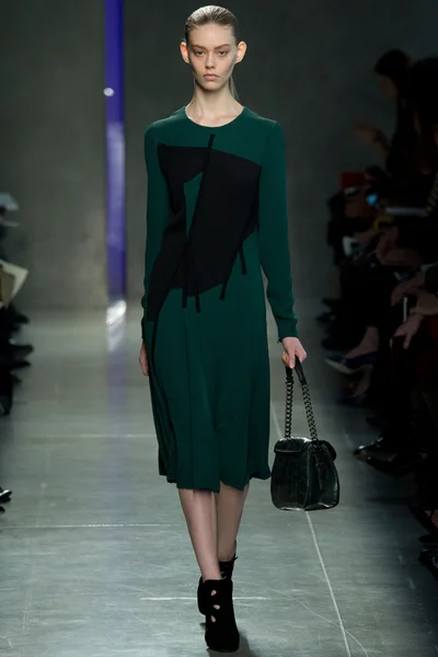 Look 25